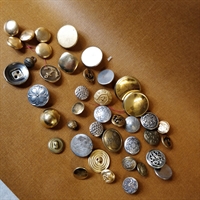 sølv guld metal vintage knapper genbrug Mathiesen damekonfektion